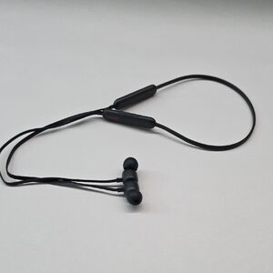 Black Wireless Earbuds